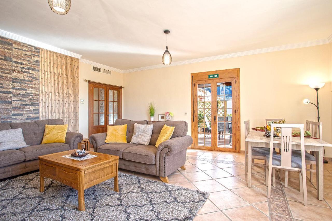 Casa Del Valle Con Piscina Privada Villa Alcaucin Ngoại thất bức ảnh